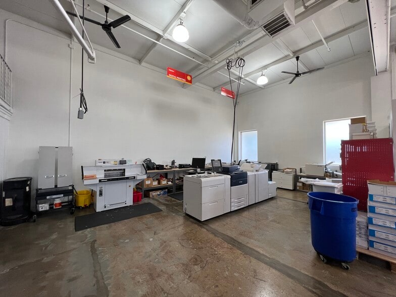 More Photos Of 2616 E 11th St, Tulsa General Retail For Lease