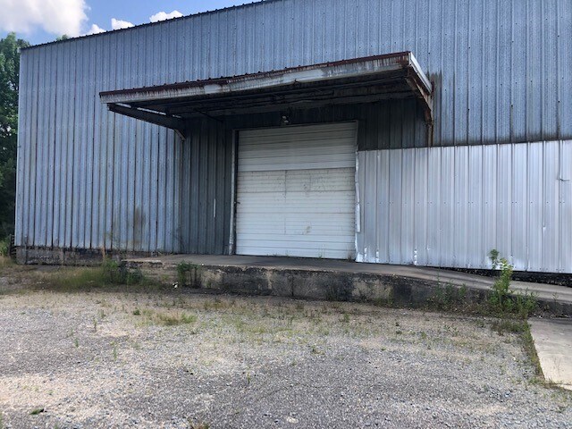 More Photos Of 251 Poe St, Fayetteville Warehouse For Lease