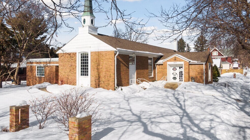 Primary Photo Of 1671 Summit Ave, Saint Paul Religious Facility For Sale