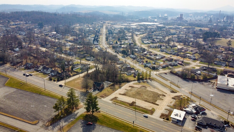 More Photos Of 2060 Fort Henry Dr, Kingsport Land For Sale