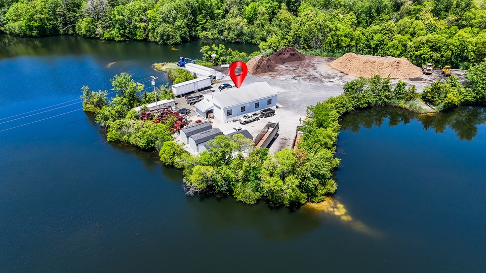 More Photos Of 203 Pomona Rd, Galloway Sports And Entertainment For Sale