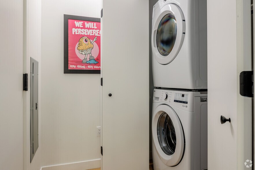 More Photos Of 3500 Chestnut Pl, Denver Apartments For Lease