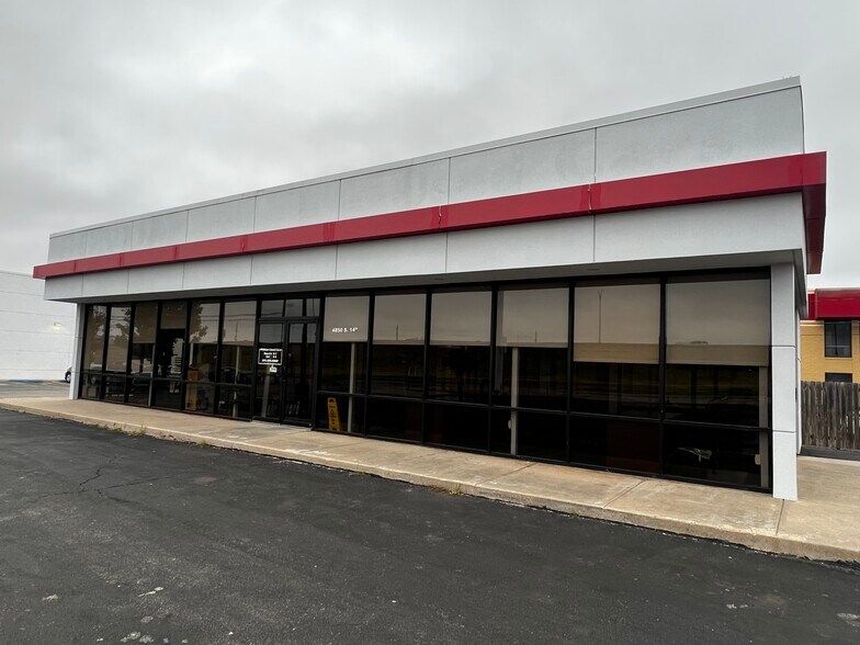 More Photos Of 4850 S 14th St, Abilene General Retail For Sale