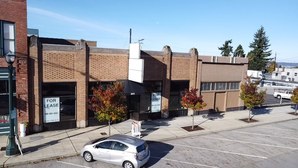 Primary Photo Of 2812 Rucker Ave, Everett Storefront For Lease
