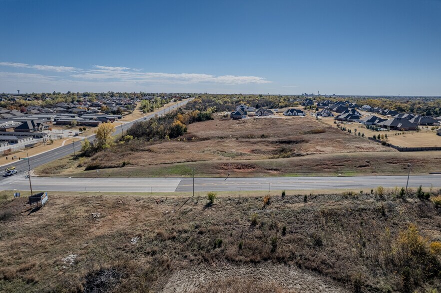 More Photos Of SWC Tecumseh & 12th, Norman Land For Sale