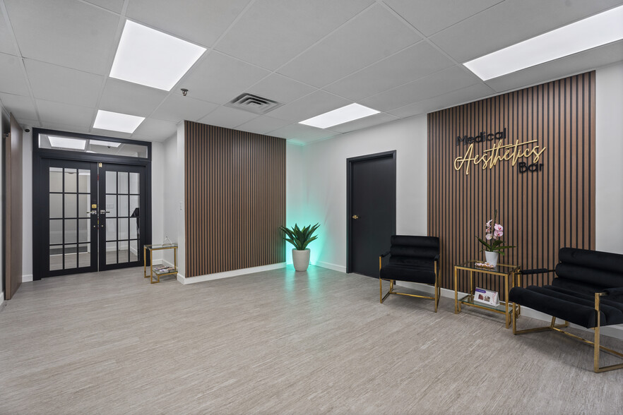 More Photos Of 449 Silas Deane Hwy, Wethersfield Medical For Sale