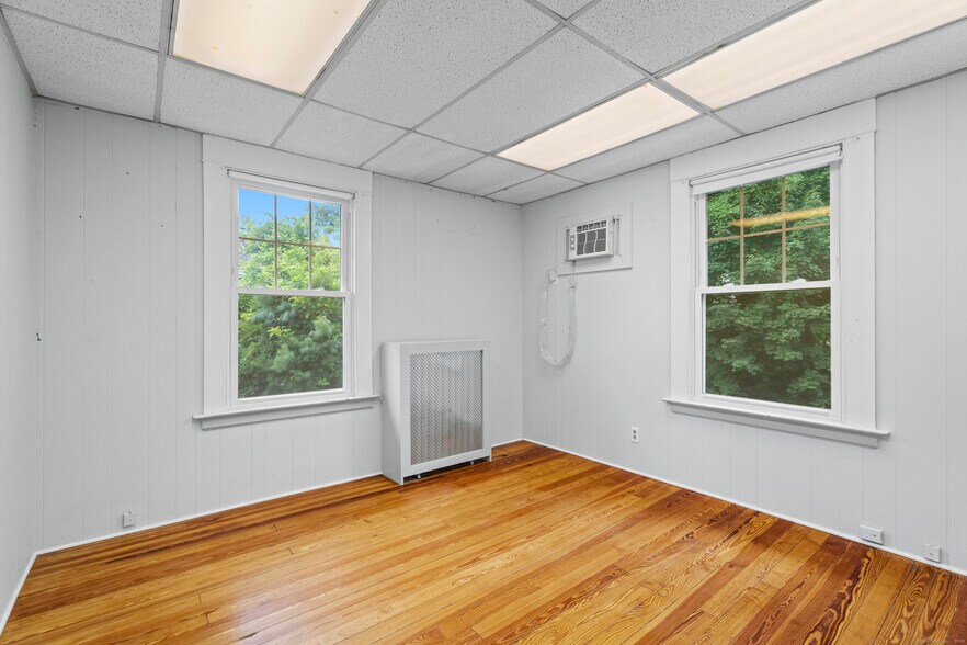 More Photos Of 2764 Whitney Ave, Hamden Office For Sale