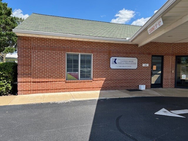 More Photos Of 8579 Commerce Dr, Easton Medical For Sale