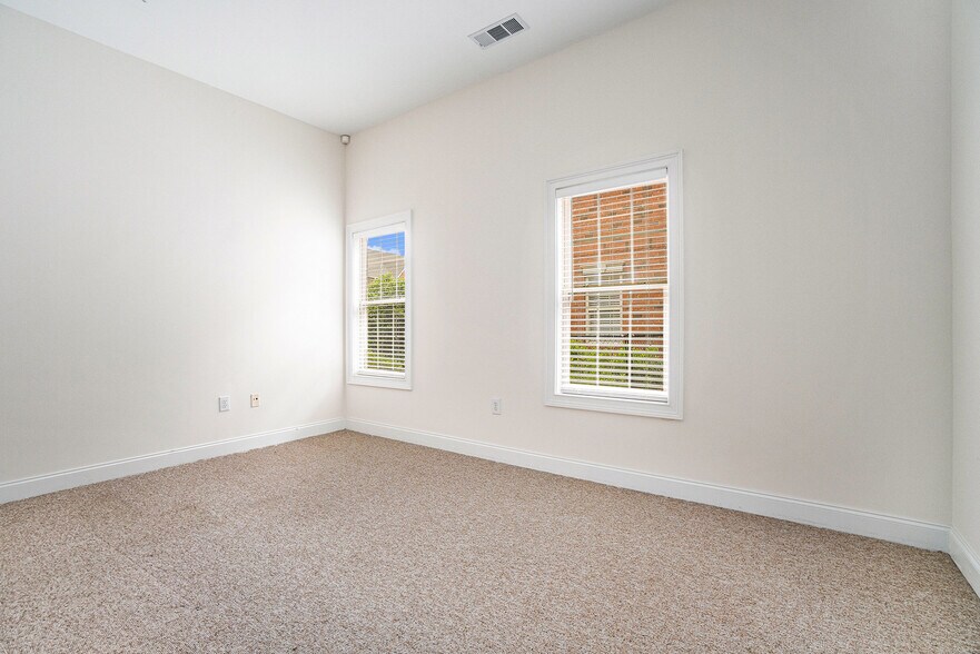 More Photos Of 1275 Shiloh Rd NW, Kennesaw Office Residential For Lease