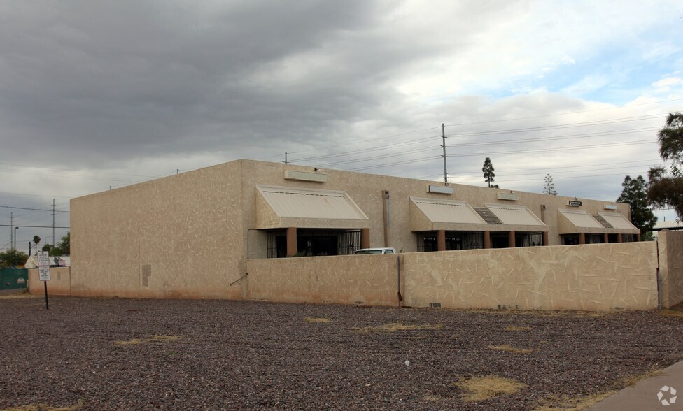 More Photos Of 1746 E Madison St, Phoenix Warehouse For Lease