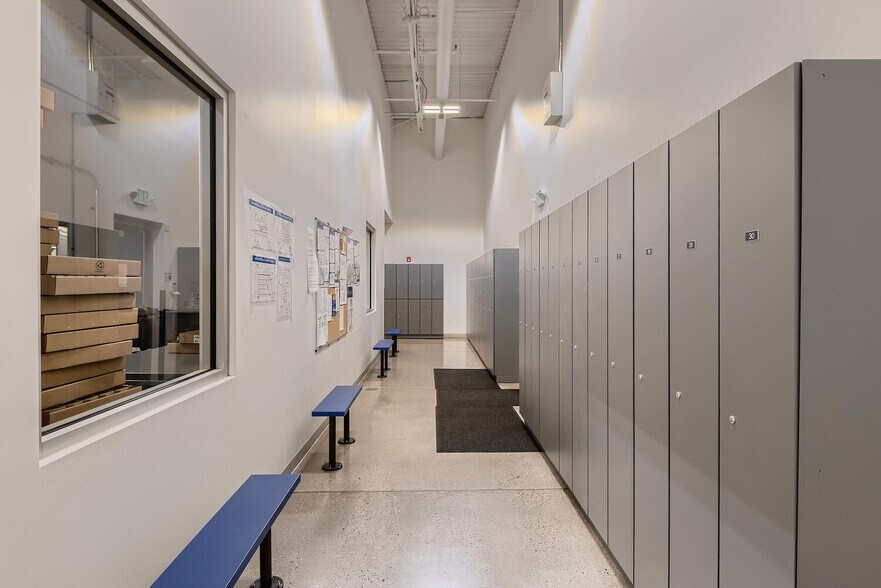 More Photos Of 2300 S Main St, Salt Lake City Manufacturing For Sale