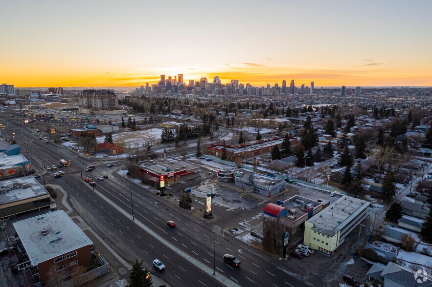 More Photos Of 2025-2033 16th Ave NW, Calgary Freestanding For Lease
