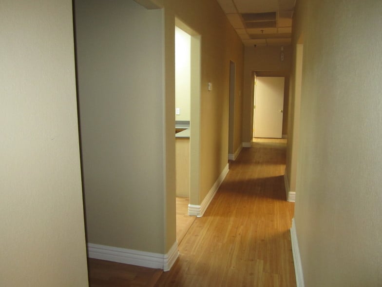 More Photos Of 2881 S Valley View Blvd, Las Vegas Office Residential For Lease