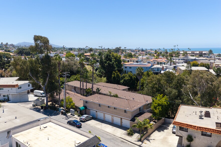 More Photos Of 211 W Marquita, San Clemente Apartments For Sale