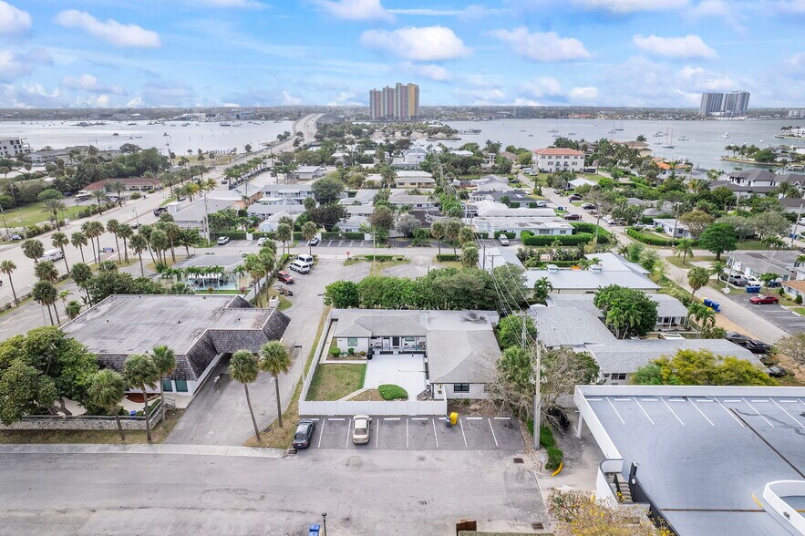 More Photos Of 1200 E Blue Heron Blvd, Riviera Beach Land For Sale