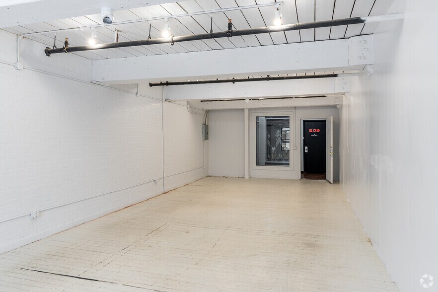 More Photos Of 61-67 West St, Brooklyn Office For Lease