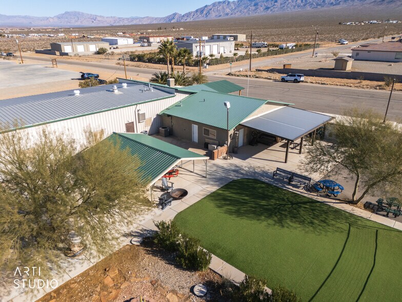 More Photos Of 3767 S Scenic Blvd, Littlefield Flex For Sale