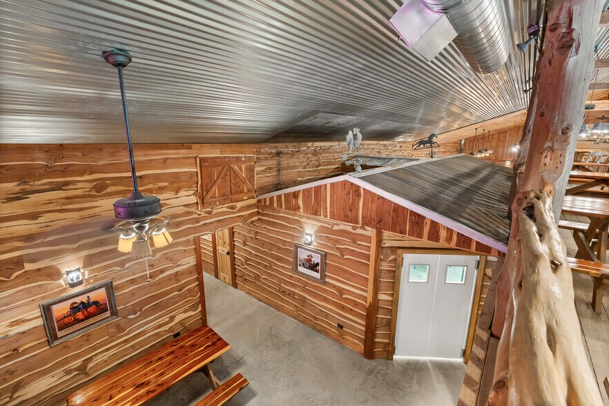 More Photos Of 2692 Highway 105 W, Navasota Specialty For Sale