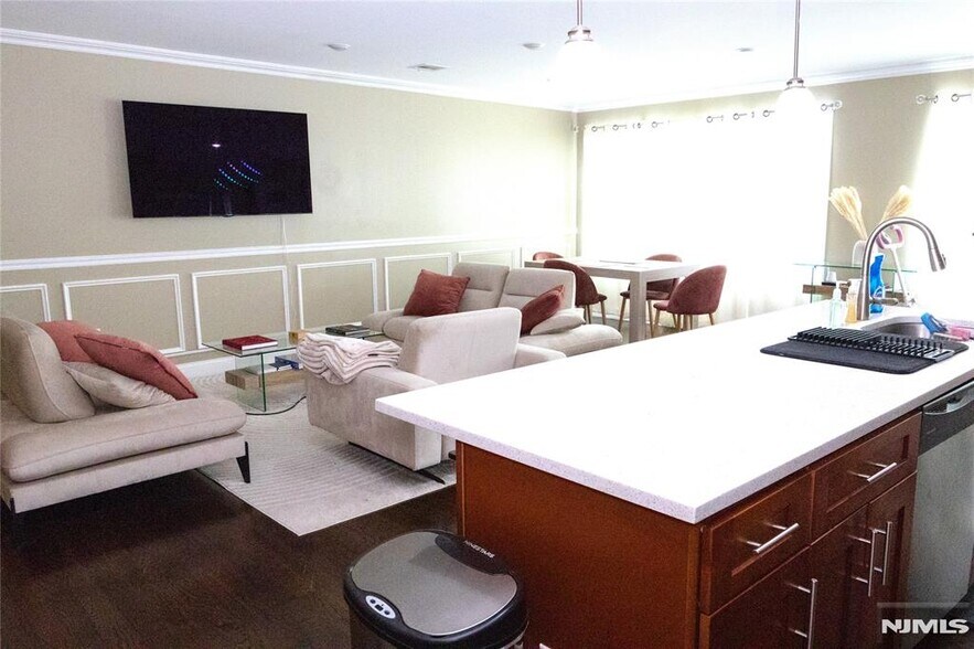 More Photos Of 6805 Meadowview Ave, North Bergen Apartments For Sale