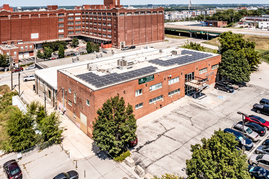 Primary Photo Of 450 E 4th St, Kansas City Office For Lease