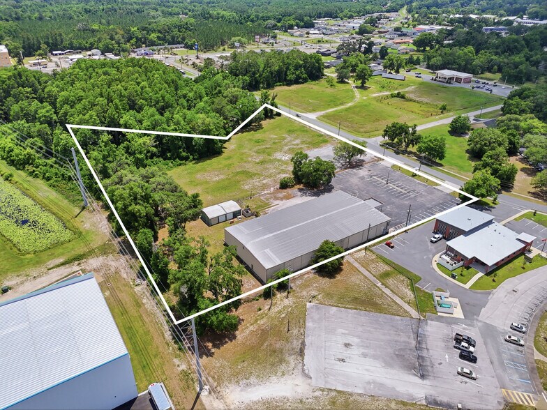 More Photos Of 357 NW Hall Of Fame Dr, Lake City Skating Rink For Sale