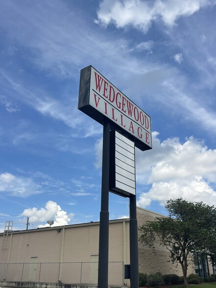 More Photos Of 15959 Hewwood Ave, Baton Rouge General Retail For Lease