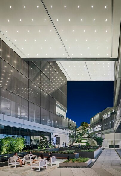 More Photos Of 11355 W Olympic Blvd, Los Angeles Office For Lease