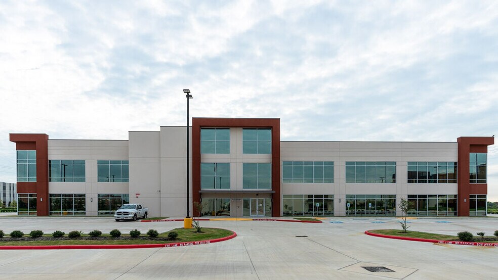 More Photos Of 22939 Colonial Pky, Katy Office For Lease