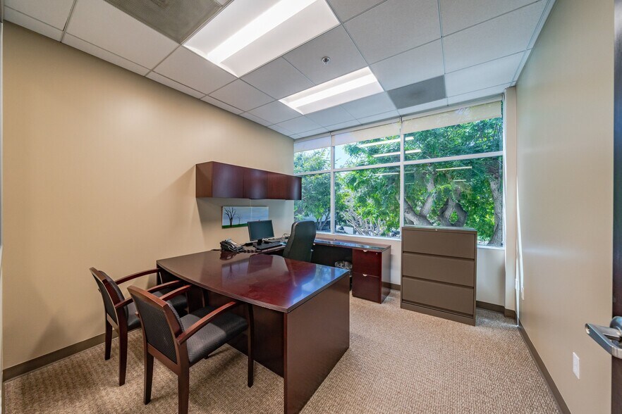 More Photos Of 6B Liberty, Aliso Viejo Office For Sale