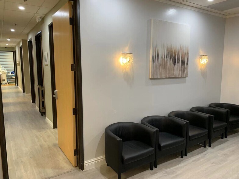 More Photos Of 13768 Roswell Ave, Chino Medical For Lease