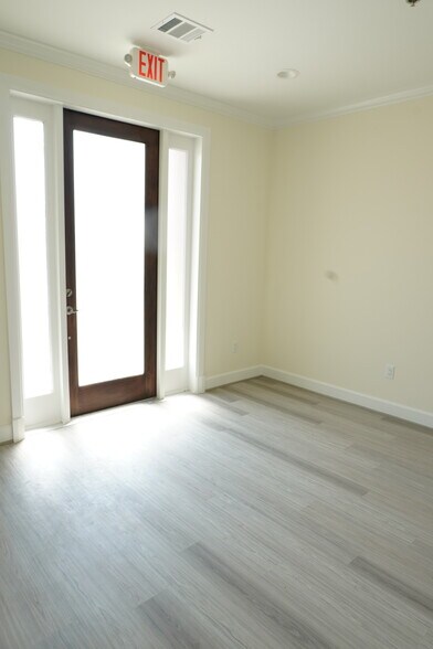 More Photos Of 400 Stonebrook Pky, Frisco Coworking Space