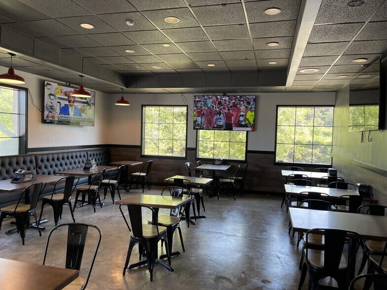 More Photos Of 1500 Anna Sparks Way, Mckinleyville Restaurant For Sale