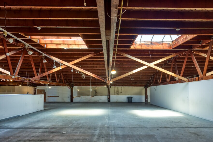 More Photos Of 67-69 Belcher St, San Francisco Specialty For Sale