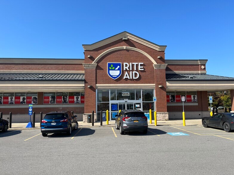 More Photos Of 8520 Transit Rd, Amherst General Retail For Lease