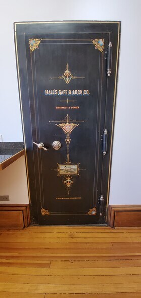 More Photos Of 730 17th St, Denver Office For Sale