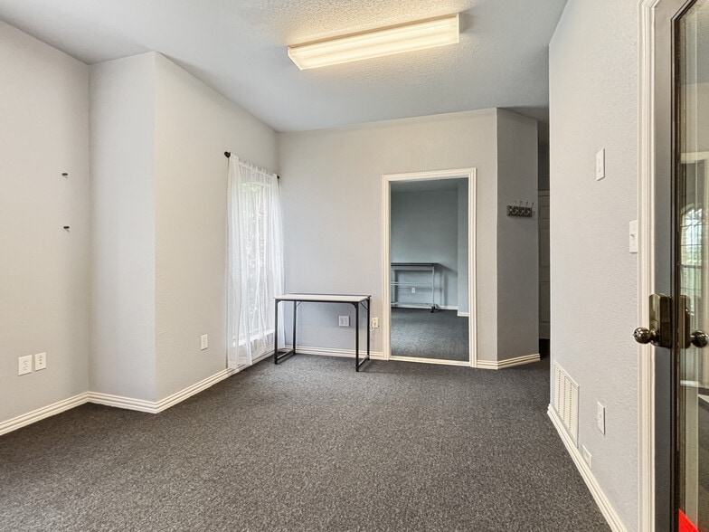 More Photos Of 2438 Lillian Miller Pky, Denton Office For Lease