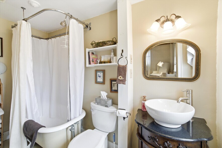 More Photos Of 235 Windsor Rd, Hillsborough Hospitality For Sale