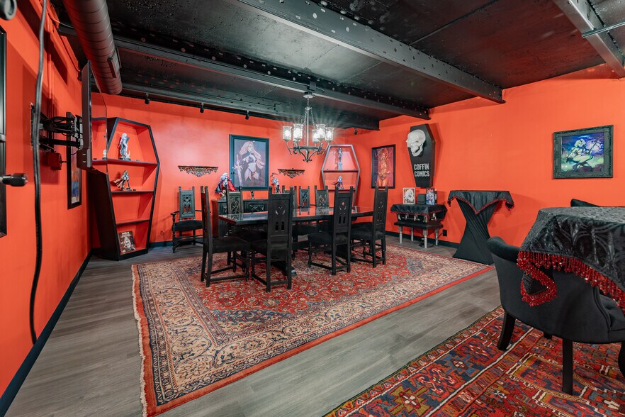 More Photos Of 40 W Brown Rd, Mesa Office For Sale