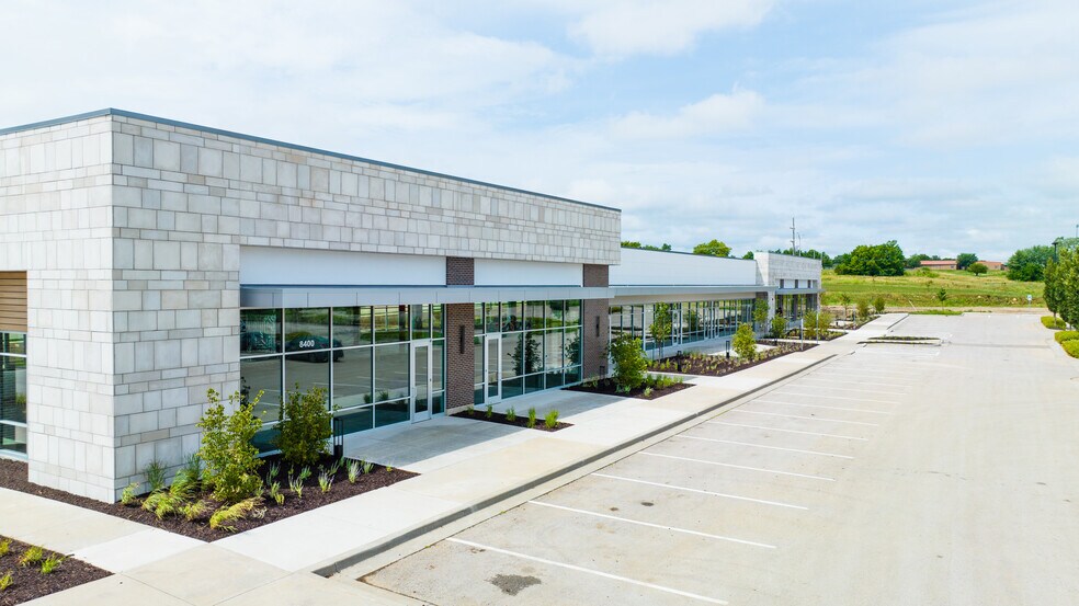 More Photos Of 16501 Anitoch Rd, Overland Park Office For Lease