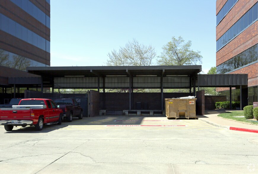More Photos Of 7645 E 63rd St, Tulsa Office For Lease