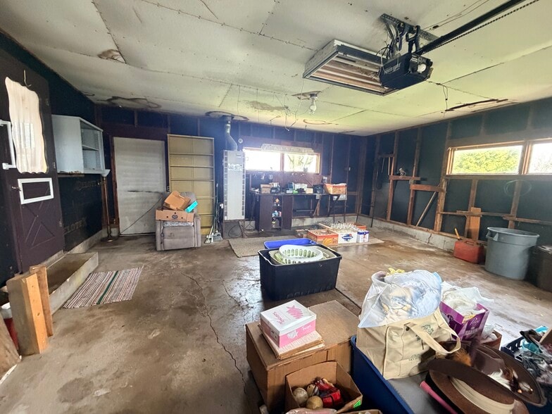 More Photos Of 2280 S Rock City Rd, Ridott Multifamily For Sale