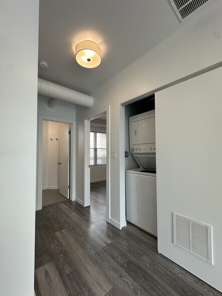 More Photos Of 6100-6104 N Paulina, Chicago Apartments For Sale