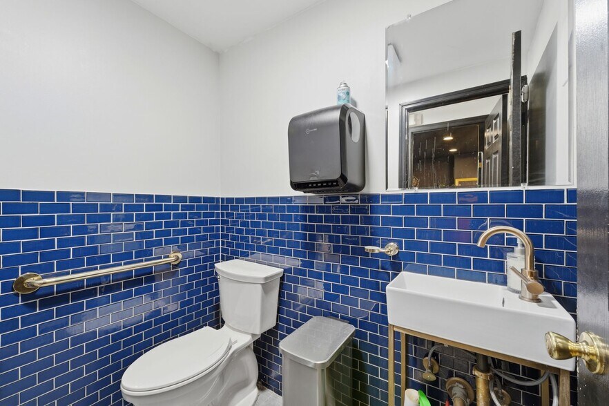 More Photos Of 35 Moonachie Rd, Moonachie Storefront Retail Residential For Sale