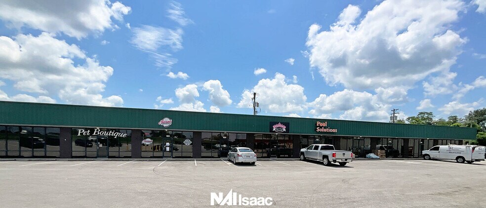 More Photos Of 1000-1052 Eagle Lake Dr, Lawrenceburg Unknown For Lease