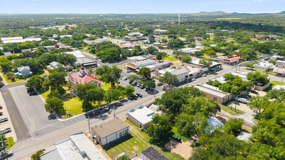 More Photos Of 201 Nugent Ave ave, Johnson City Hotel For Sale