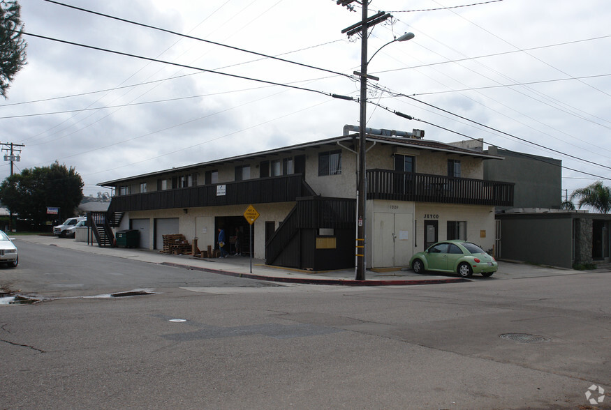 Primary Photo Of 1221 Cushman Ave, San Diego Service For Lease