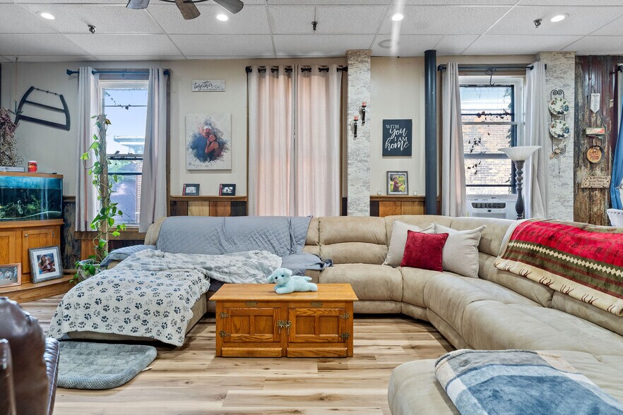 More Photos Of 109-111 Green St, Herkimer Office For Sale