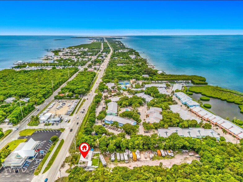 More Photos Of 98468 Overseas Hwy, Key Largo Contractor Storage Yard For Sale