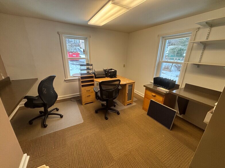 More Photos Of 845 Water St, Northumberland Medical For Sale