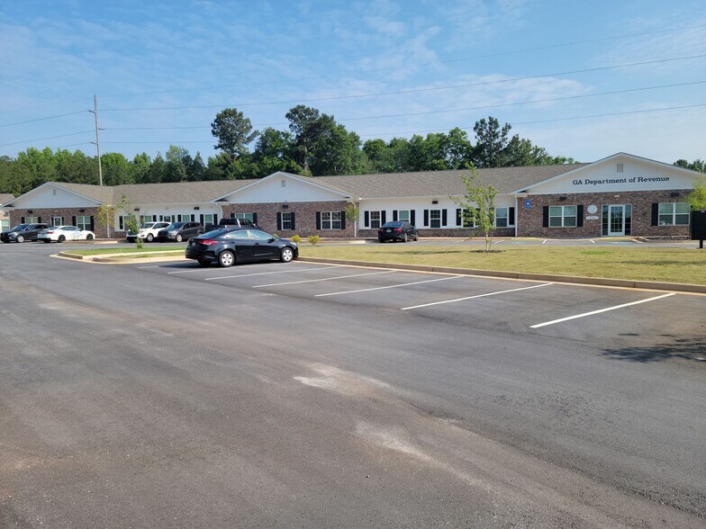 More Photos Of 1047 Summit Grove Dr, Watkinsville Office For Lease